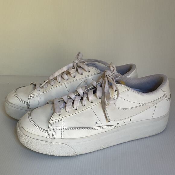 Nike Women’s Blazer Low Platform – White Leather 8.5 - Picture 1 of 10